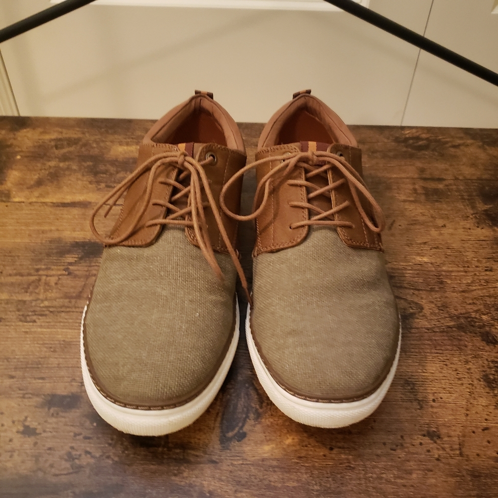 Mens size 8 dress shoes